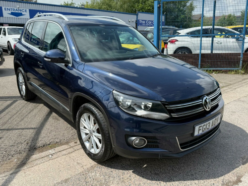 Volkswagen Tiguan  2.0 TDI BlueMotion Tech SE 4WD Euro 5 (s/s) 5dr