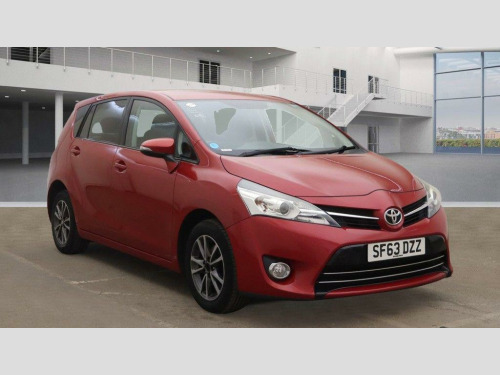 Toyota Verso  2.0 D-4D Icon Euro 5 5dr