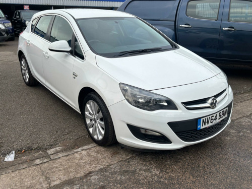 Vauxhall Astra  1.4 16v Excite Euro 5 5dr