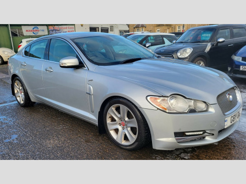 Jaguar XF  PREMIUM LUXURY V6 4-Door