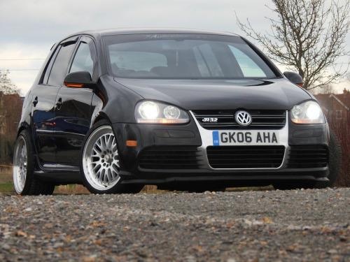 Volkswagen Golf  3.2 V6 R32 DSG 4MOTION 5dr