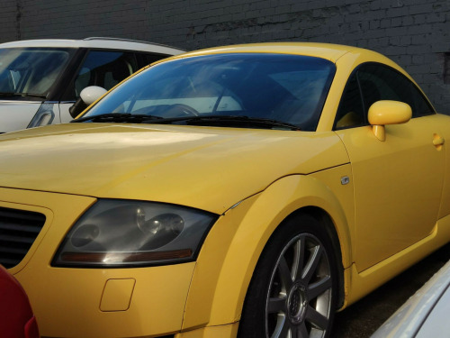 Audi TT  1.8T quattro 2dr