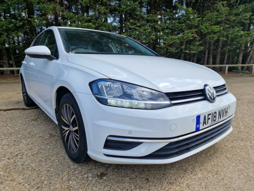 Volkswagen Golf  1.6 TDI SE Nav DSG Euro 6 (s/s) 5dr