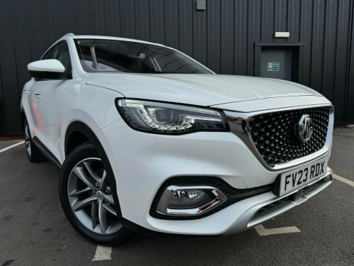 MG Hs  Hatchback Exclusive