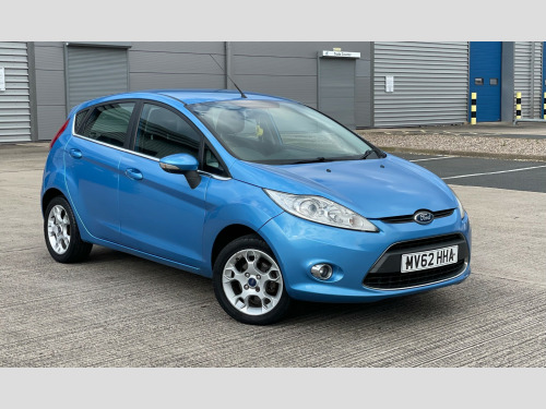 Ford Fiesta ZETEC 16V 5-Door