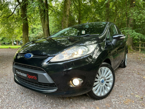 Ford Fiesta  1.4 Titanium 5dr
