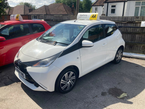 Toyota AYGO  1.0 VVT-i x-play Euro 6 5dr