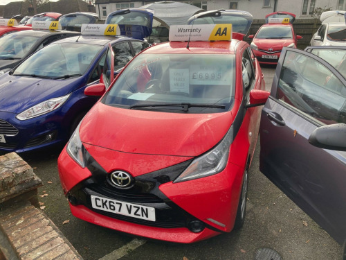 Toyota AYGO  1.0 VVT-i x-play Euro 6 5dr 