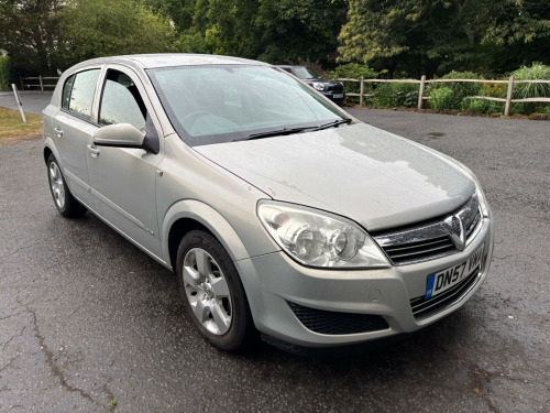 Vauxhall Astra  CLUB 5-Door