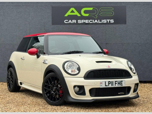 MINI Hatch  1.6 John Cooper Works Euro 5 3dr