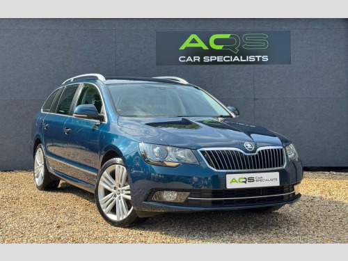 Skoda Superb  2.0 TDI Elegance DSG Euro 5 (s/s) 5dr