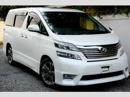 Toyota Vellfire  2.4 Golden Eye Edition 2-Leather-Sunroof