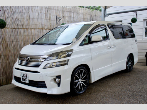 Toyota Vellfire  2.4 Golden Eye Edition 2-Leather-Sunroof