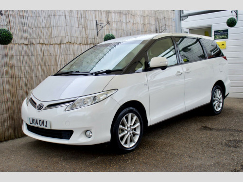 Toyota Estima  2.4 - 8 Seater-Leather-Sunroof