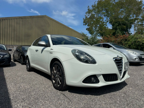 Alfa Romeo Giulietta  2.0 JTDM-2 Collezione Euro 5 (s/s) 5dr