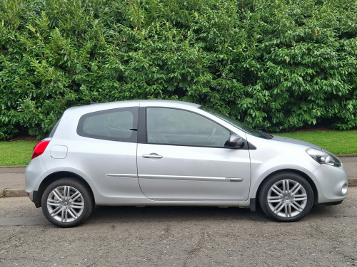 Renault Clio  DYNAMIQUE TOMTOM VVT 3-Door