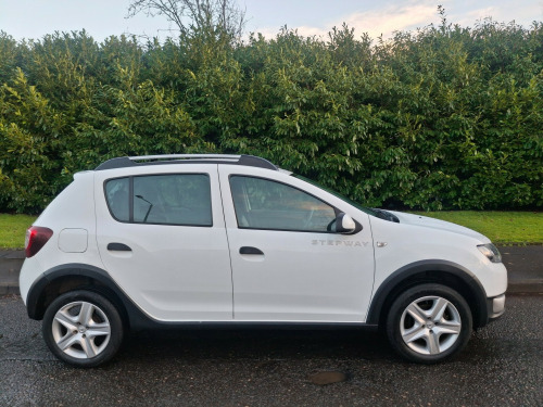 Dacia Sandero Stepway  0.9 TCe Ambiance Hatchback 5dr Petrol Manual Euro 6 (s/s) (90 ps)