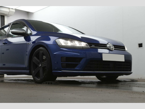 Volkswagen Golf  2.0 TSI BlueMotion Tech R