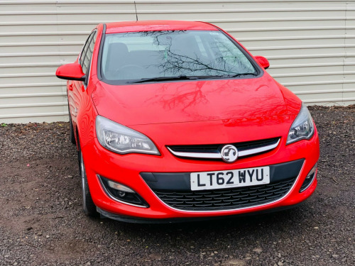 Vauxhall Astra  1.6 16v SRi Auto Euro 5 5dr