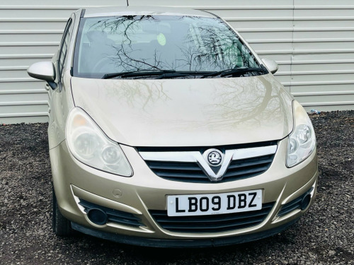 Vauxhall Corsa  1.4i 16v Club 5dr