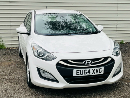 Hyundai i30  1.6 CRDi Active Auto Euro 5 5dr