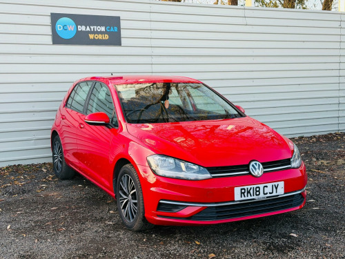 Volkswagen Golf  1.6 TDI SE Nav Euro 6 (s/s) 5dr 