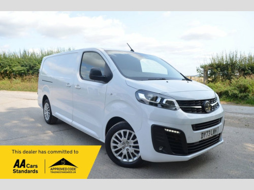 Vauxhall Vivaro  1.5 Turbo D 2900 Pro Panel Van 6dr Diesel Manual L