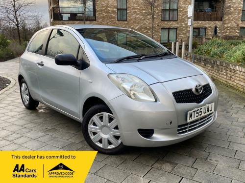 Toyota Yaris  1.0 VVT-i T2 3dr