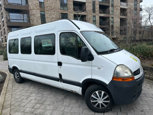 Renault Master  2.5 TD dCi 35 FWD L3 H2 4dr