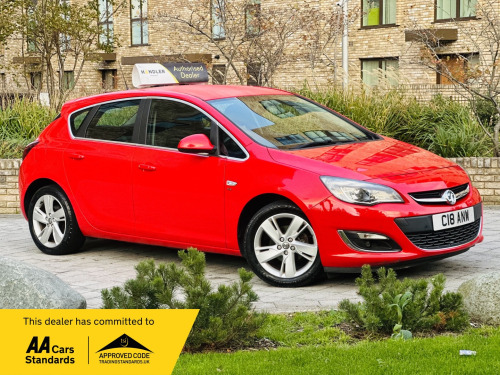 Vauxhall Astra  1.6 16v SRi Auto Euro 5 5dr