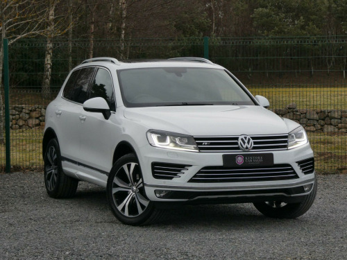 Volkswagen Touareg  3.0 TDI V6 BlueMotion Tech R-Line Tiptronic 4WD Euro 6 (s/s) 5dr