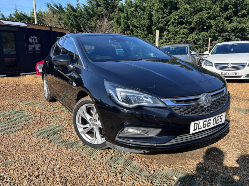 Vauxhall Astra  1.6 CDTi BlueInjection SRi Nav Euro 6 (s/s) 5dr