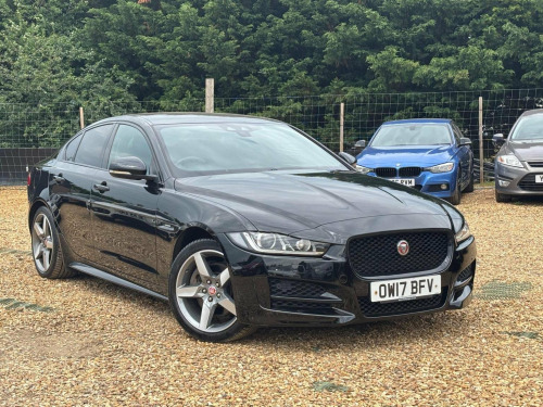 Jaguar XE  2.0d R-Sport Auto AWD Euro 6 (s/s) 4dr