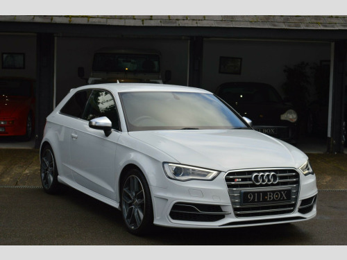 Audi S3  2.0 TFSI S Tronic quattro Euro 6 (s/s) 3dr