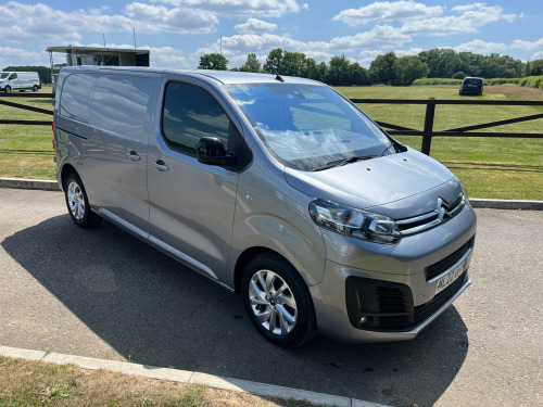 Citroen Dispatch  1400 2.0 BlueHDi 145 Van Driver Pro