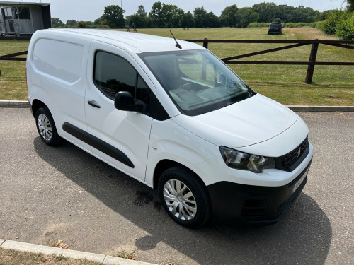 Peugeot Partner  1000 1.5 BlueHDi 100 Professional Van