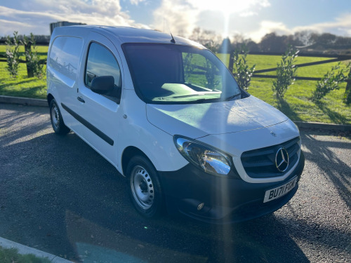 Mercedes-Benz Citan  1.5 109 CDI Pure Panel Van 5dr Diesel Manual L2 Euro 6 (94 ps)