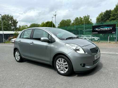 Toyota Yaris  1.3 VVT-i TR Hatchback 5dr Petrol Manual (141 g/km, 85 bhp)