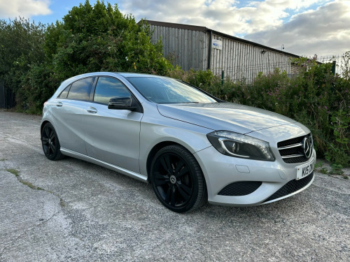 Mercedes-Benz A-Class A200 2.1 A200 CDI Sport Hatchback 5dr Diesel 7G-DCT Euro 6 (s/s) (136 ps)