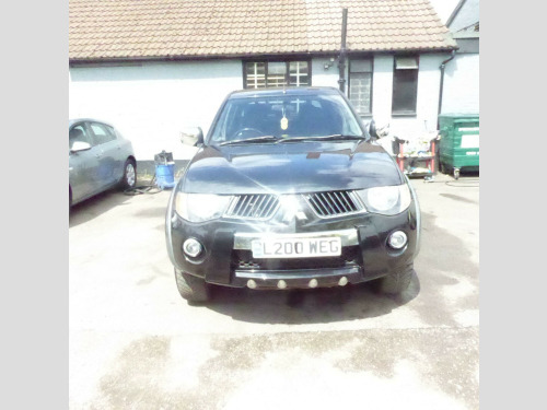 Mitsubishi L200  2.5 DI-D Warrior 4WD 4dr 