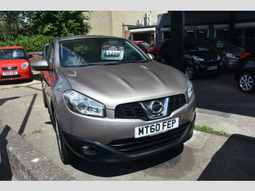 Nissan Qashqai  1.6 Acenta 2WD Euro 5 (s/s) 5dr