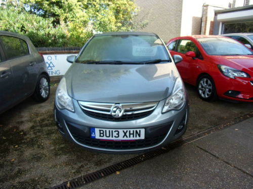 Vauxhall Corsa  1.4 16V SE Euro 5 5dr