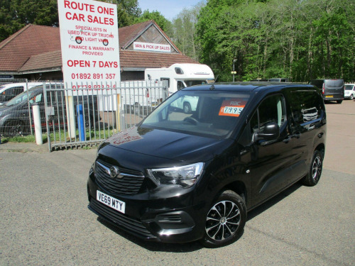 Vauxhall Combo  1.5 Turbo D 2000 Sportive L1 H1 Euro 6 (s/s) 4dr