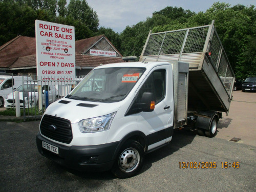 Ford Transit  2.2 TDCi 350 RWD L2 2dr (1-Way)