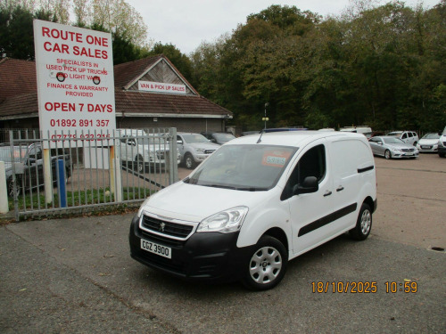 Peugeot Partner  1.6 HDi 625 Professional Panel Van 5dr Diesel Manual L1 (133 g/km, 75 bhp)