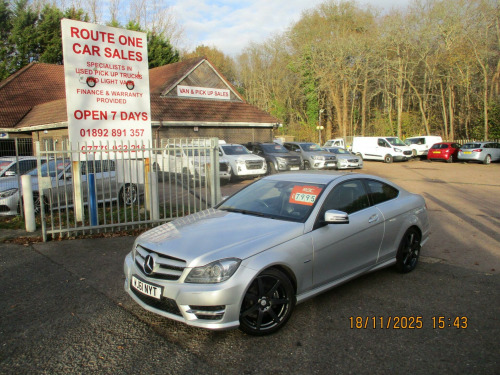 Mercedes-Benz C-Class C180 1.8 C180 BlueEfficiency AMG Sport Edition 125 G-Tronic+ Euro 5 (s/s) 2dr 