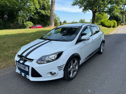 Ford Focus  1.0 Focus Titanium T 5dr