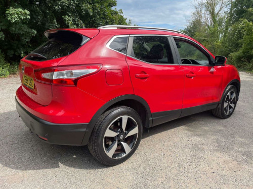 Nissan Qashqai  1.2 Qashqai N-Connecta DiG-T 5dr