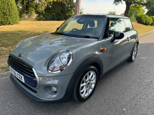 MINI Hatch  1.5 Cooper 3dr