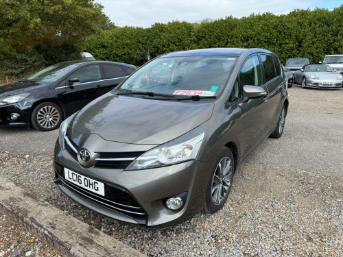 Toyota Verso  1.8 V-Matic Design Multidrive S Euro 6 5dr (7 Seat)
